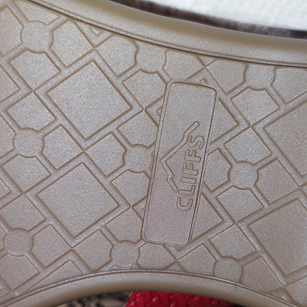 NWOT Cliffs By White Moutain Sandals - Picture 10 of 11